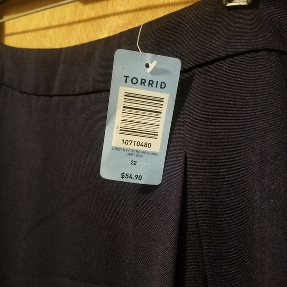 High waisted swing skirt - Picture 2 of 4